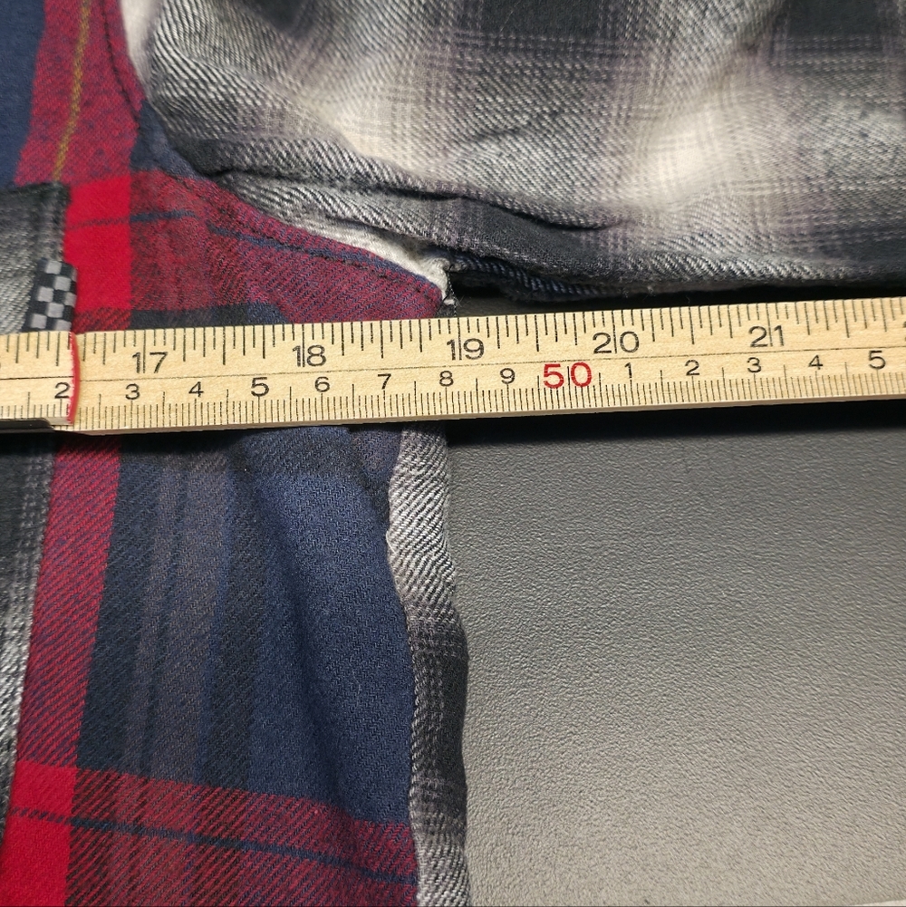 Vans Women's Mixed Plaid Button-Down Flannel Shirt L - Picture 12 of 13